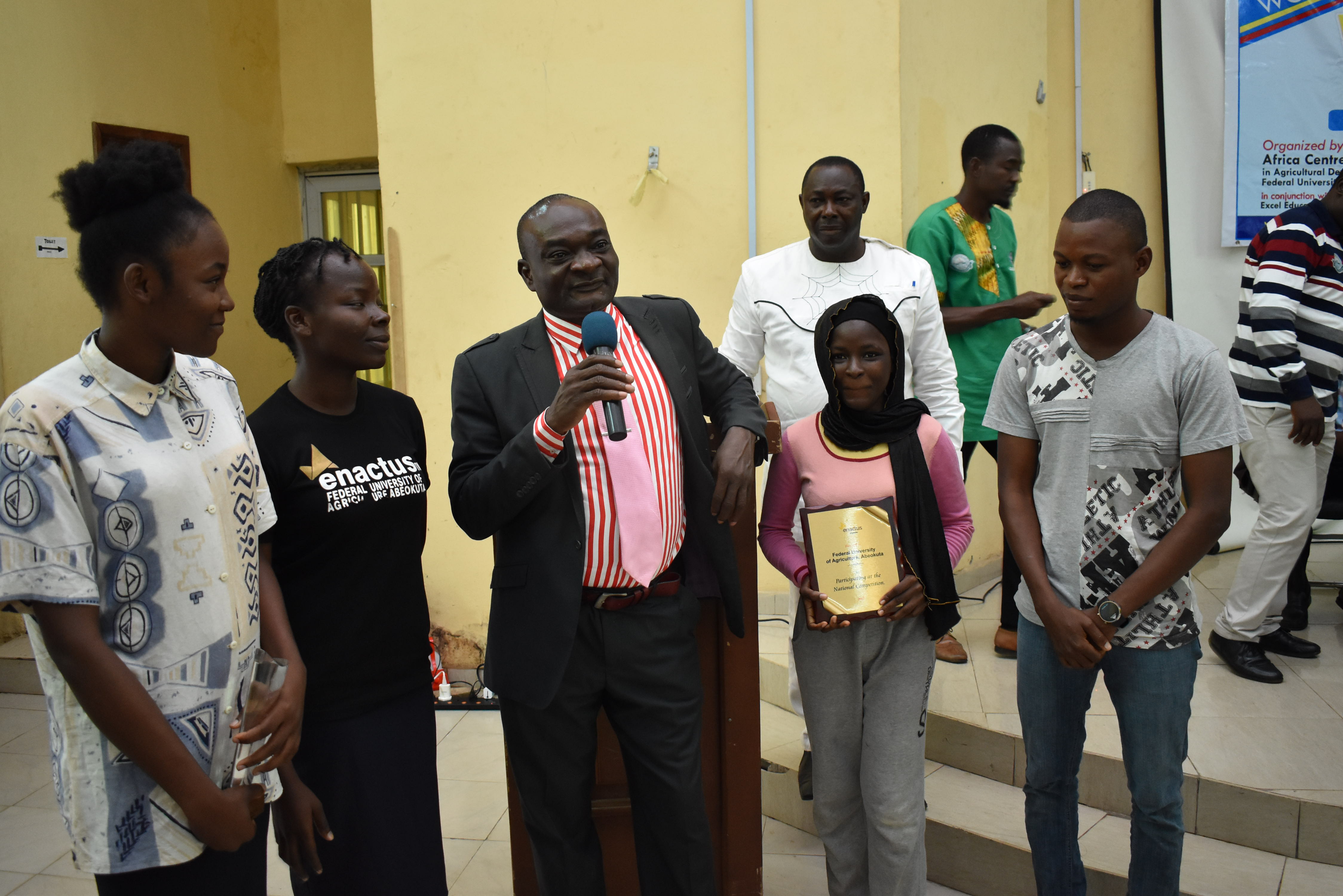 Presentation of Award to Students at the Learning Technology Workshop